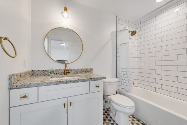 507 S 6th Street, Midlothian, TX 76065