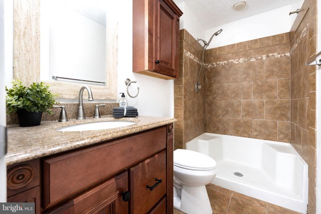 5490 PRINCE WILLIAM CT, Frederick, MD 21703