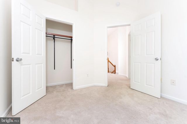 5490 PRINCE WILLIAM CT, Frederick, MD 21703
