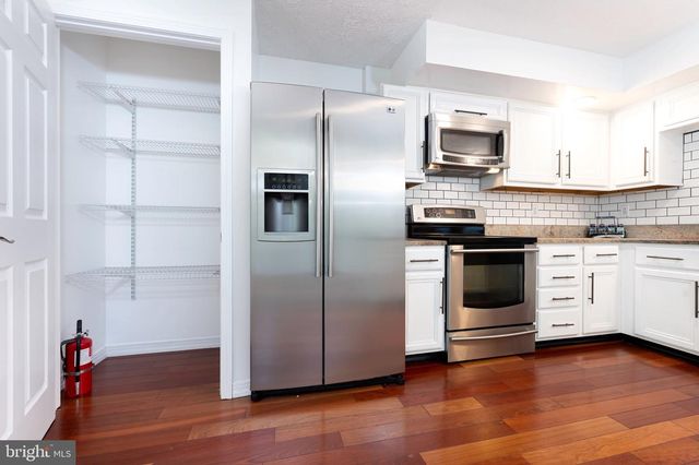 5490 PRINCE WILLIAM CT, Frederick, MD 21703