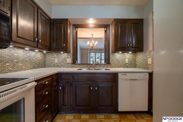 6703 Hawkins Bend, Lincoln, NE 68516
