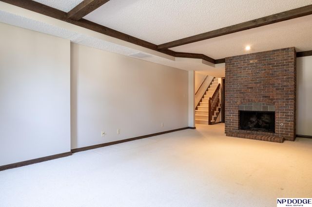 6703 Hawkins Bend, Lincoln, NE 68516