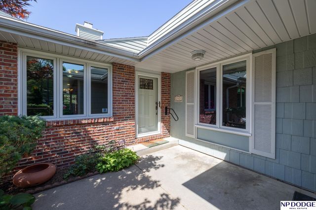 6703 Hawkins Bend, Lincoln, NE 68516