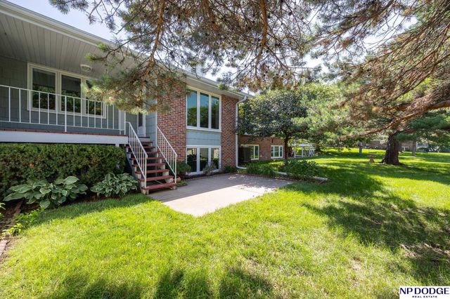 6703 Hawkins Bend, Lincoln, NE 68516