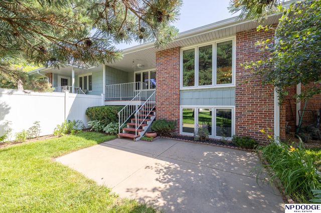 6703 Hawkins Bend, Lincoln, NE 68516