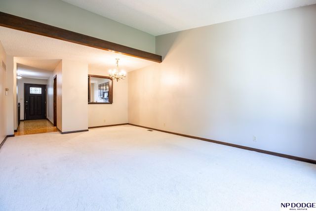 6703 Hawkins Bend, Lincoln, NE 68516