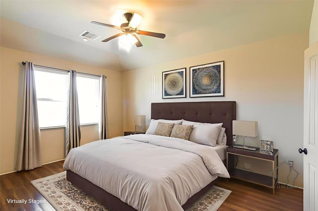 6540 Turner Fields Lane, Dickinson, TX 77539