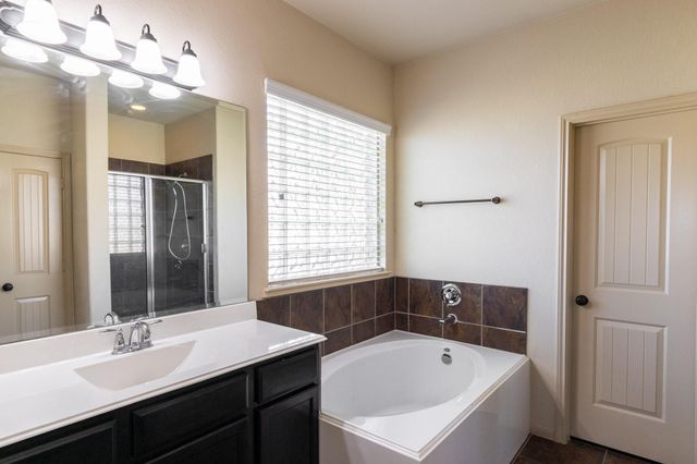 6540 Turner Fields Lane, Dickinson, TX 77539