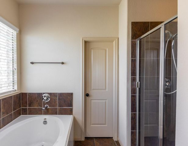 6540 Turner Fields Lane, Dickinson, TX 77539