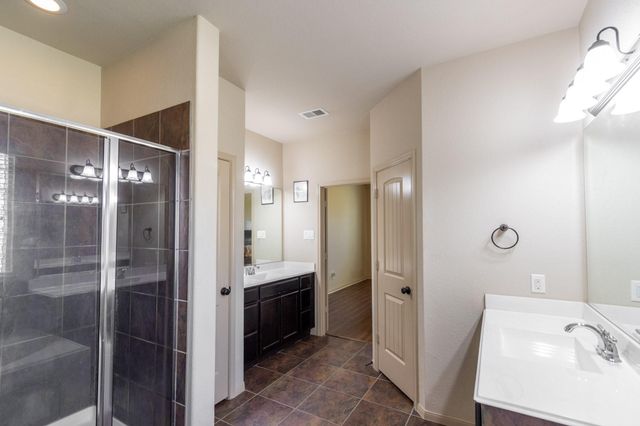 6540 Turner Fields Lane, Dickinson, TX 77539