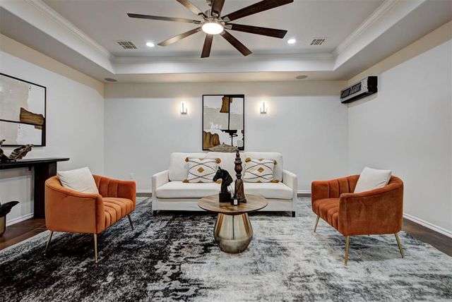 2801 Firewheel Road, Edmond, OK 73013