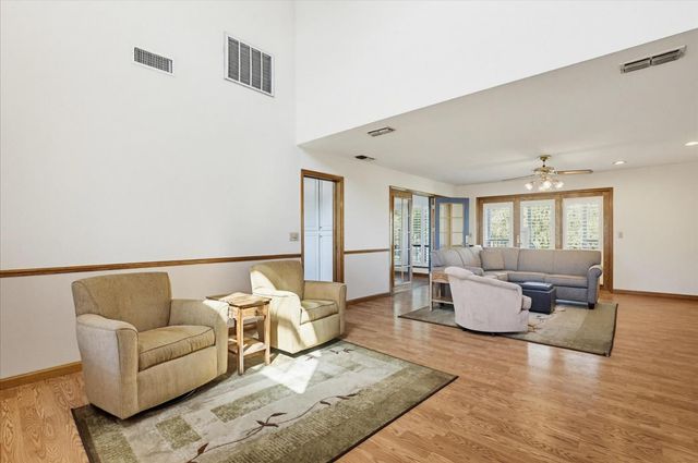 14470 Riva Ridge Cir, Auburn, CA 95602