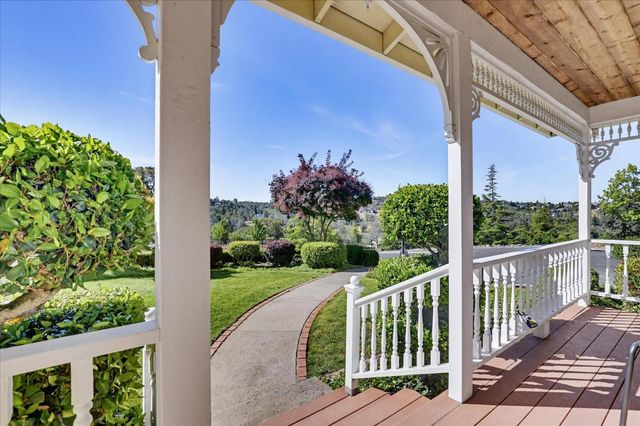 14470 Riva Ridge Cir, Auburn, CA 95602