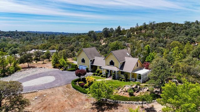 14470 Riva Ridge Cir, Auburn, CA 95602