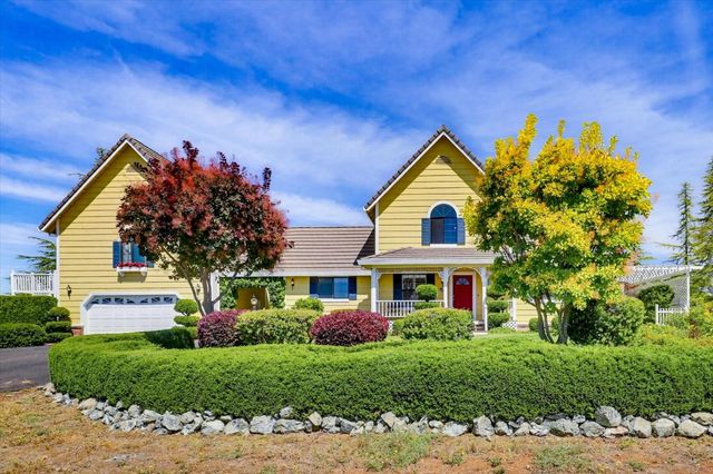 14470 Riva Ridge Cir, Auburn, CA 95602