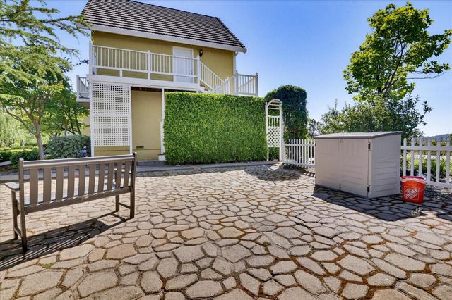 14470 Riva Ridge Cir, Auburn, CA 95602