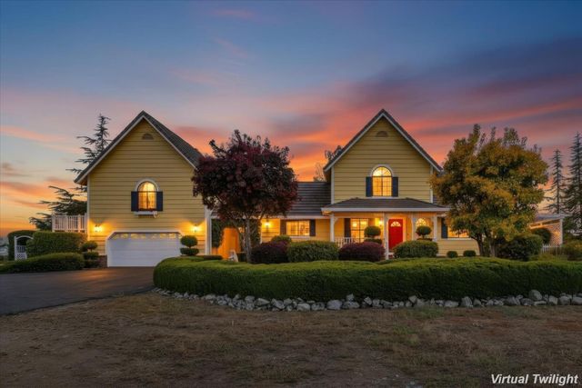 14470 Riva Ridge Cir, Auburn, CA 95602