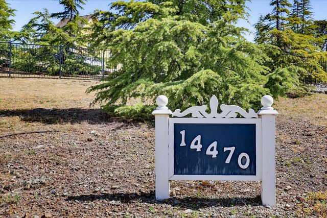 14470 Riva Ridge Cir, Auburn, CA 95602