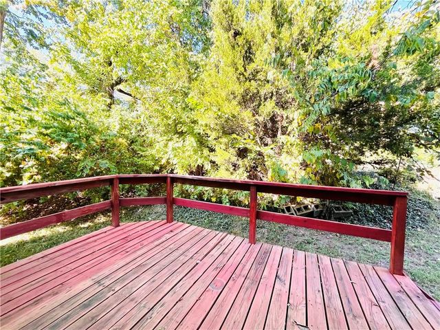 255 N Michigan Street 22, Lawrence, KS 66044