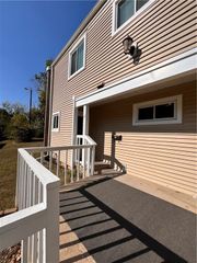 255 N Michigan Street 22, Lawrence, KS 66044