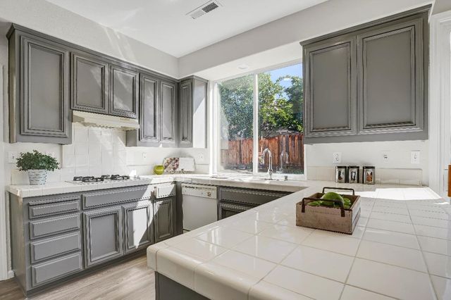 1830 Libretto Court, San Jose, CA 95131