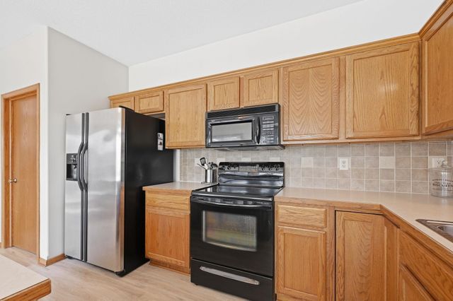 6613 W 34th St. N, Wichita, KS 67205