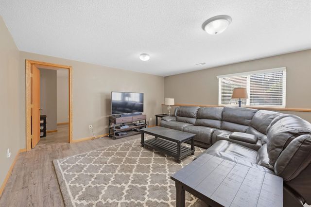 6613 W 34th St. N, Wichita, KS 67205