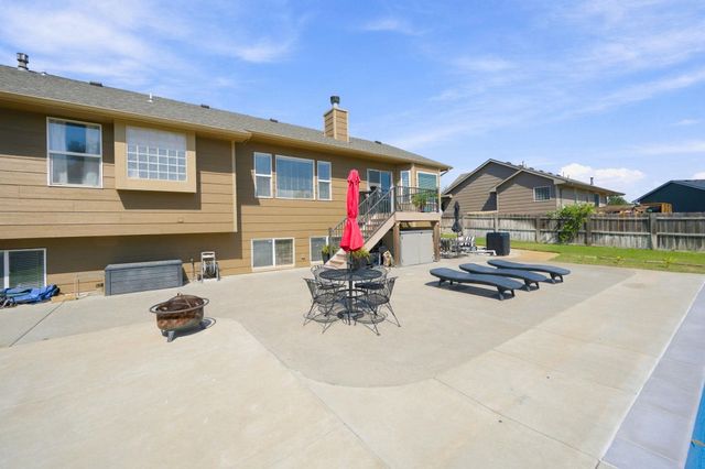 6613 W 34th St. N, Wichita, KS 67205