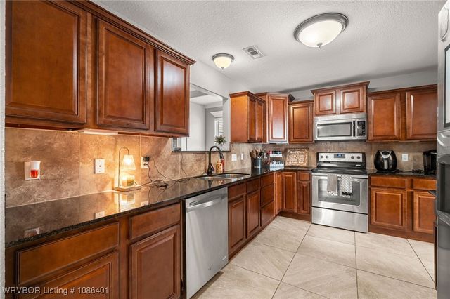 338 Hidden Creek Place, West Fork, AR 72774