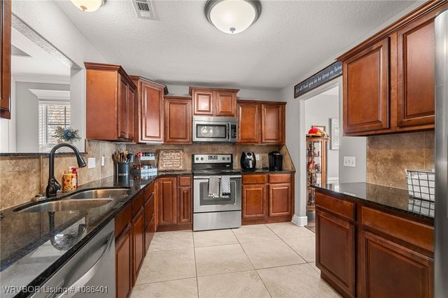 338 Hidden Creek Place, West Fork, AR 72774