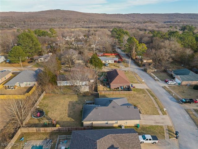 338 Hidden Creek Place, West Fork, AR 72774