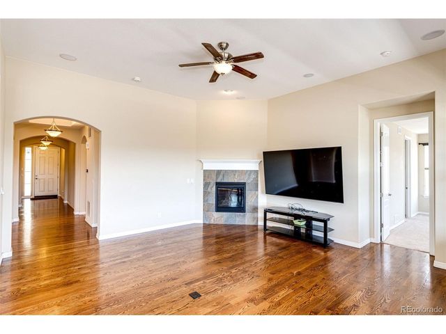 898 Eveningsong Dr, Castle Rock, CO 80104