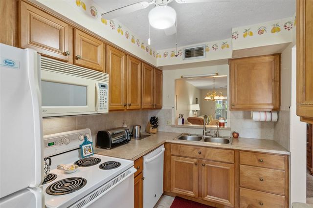 3642 TROPHY BOULEVARD, New Port Richey, FL 34655