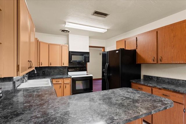 23363 NW 191ST AVENUE, High Springs, FL 32643