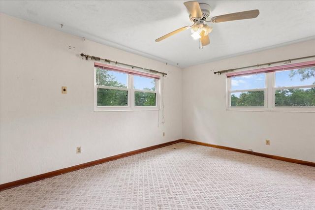 23363 NW 191ST AVENUE, High Springs, FL 32643