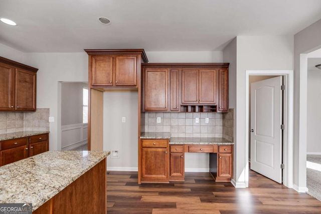 1502 Silver Mist Circle, Powder Springs, GA 30127