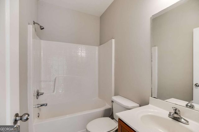 1502 Silver Mist Circle, Powder Springs, GA 30127