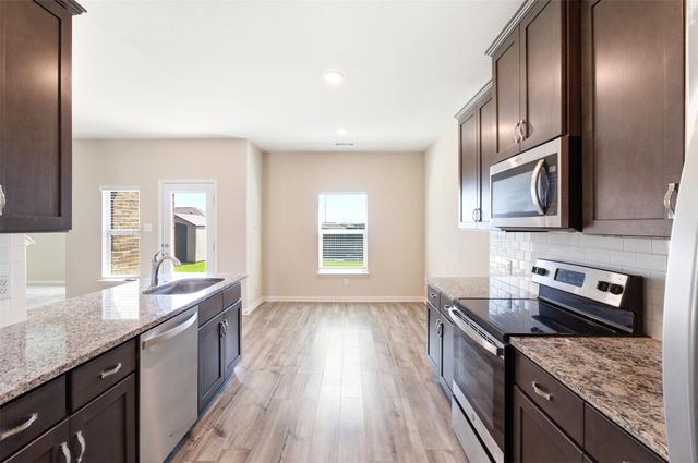 309 Golden Sands Lane, Princeton, TX 75407