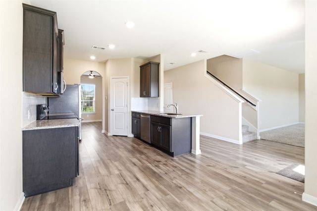 309 Golden Sands Lane, Princeton, TX 75407