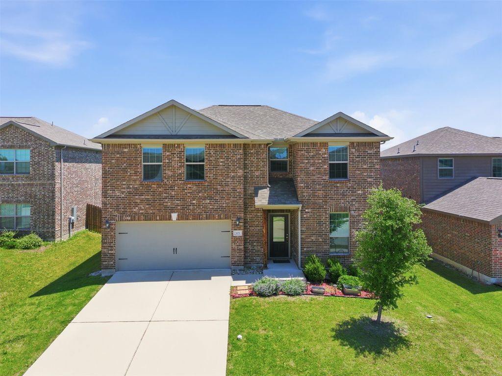 309 Golden Sands Lane, Princeton, TX 75407