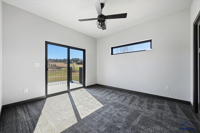 20703 APPLE SPRINGS BLVD, Sturgis, SD 57783