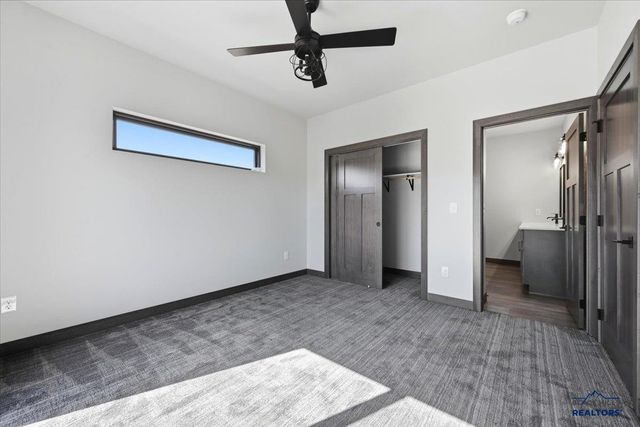 20703 APPLE SPRINGS BLVD, Sturgis, SD 57783