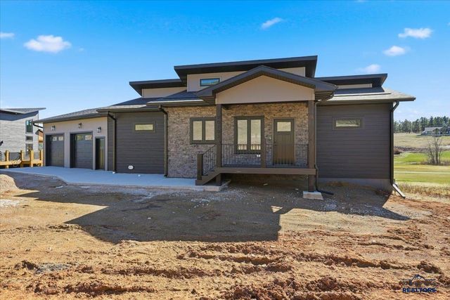 20703 APPLE SPRINGS BLVD, Sturgis, SD 57783