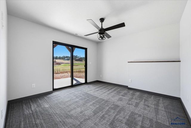 20703 APPLE SPRINGS BLVD, Sturgis, SD 57783