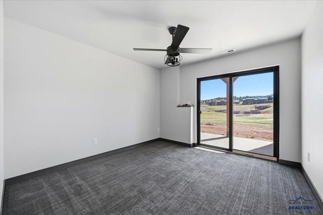 20703 APPLE SPRINGS BLVD, Sturgis, SD 57783