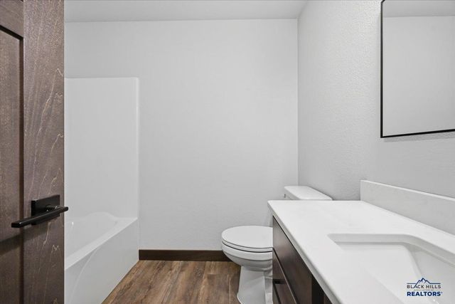 20703 APPLE SPRINGS BLVD, Sturgis, SD 57783