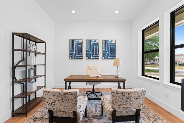 6711 Housman Street, Houston, TX 77055