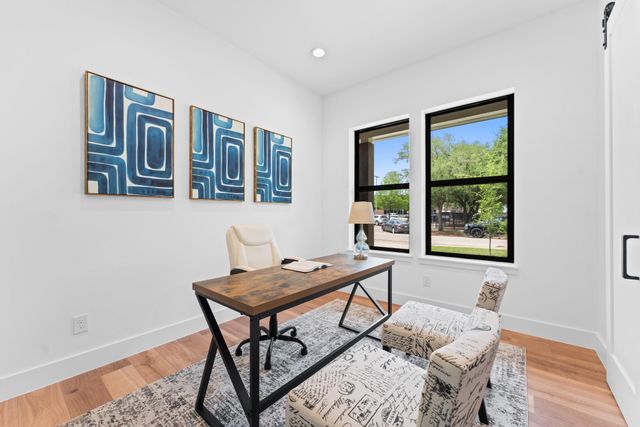 6711 Housman Street, Houston, TX 77055