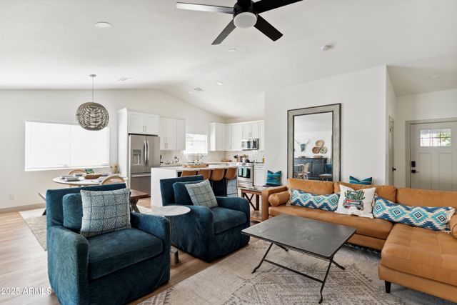 15641 N 63rd Street, Scottsdale, AZ 85254