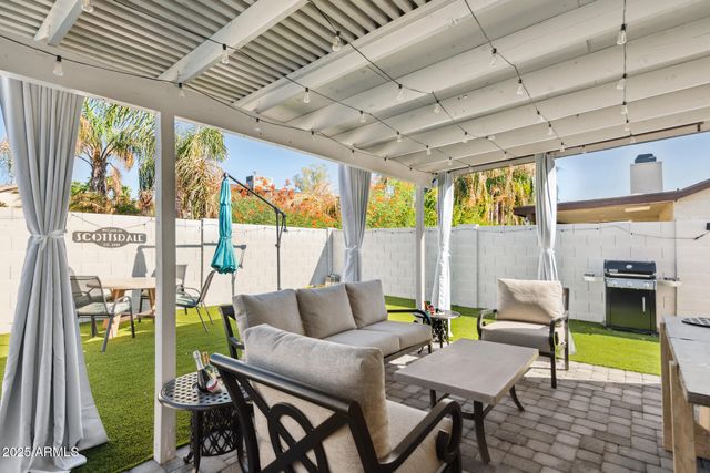 15641 N 63rd Street, Scottsdale, AZ 85254